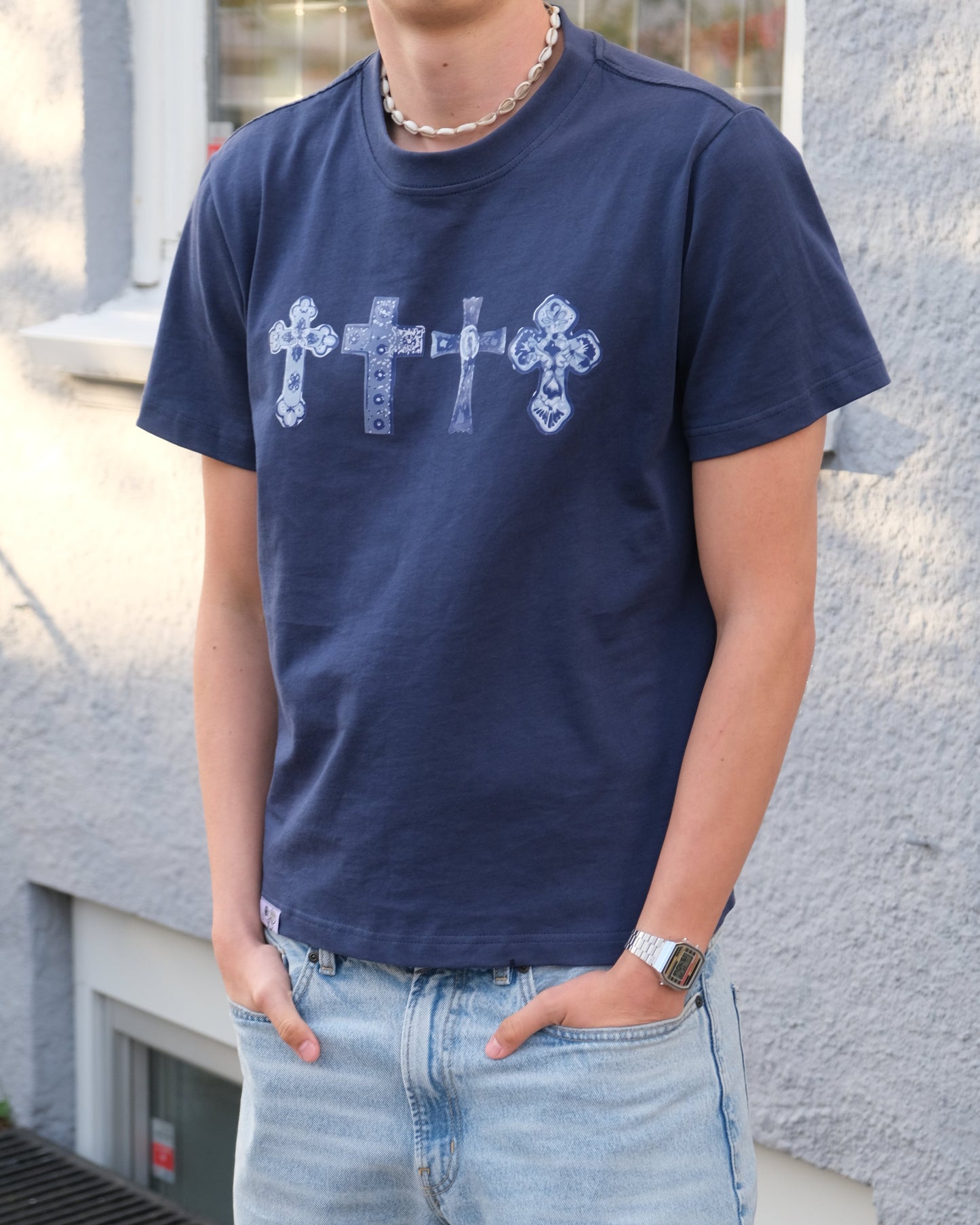 Cross tee navy blue