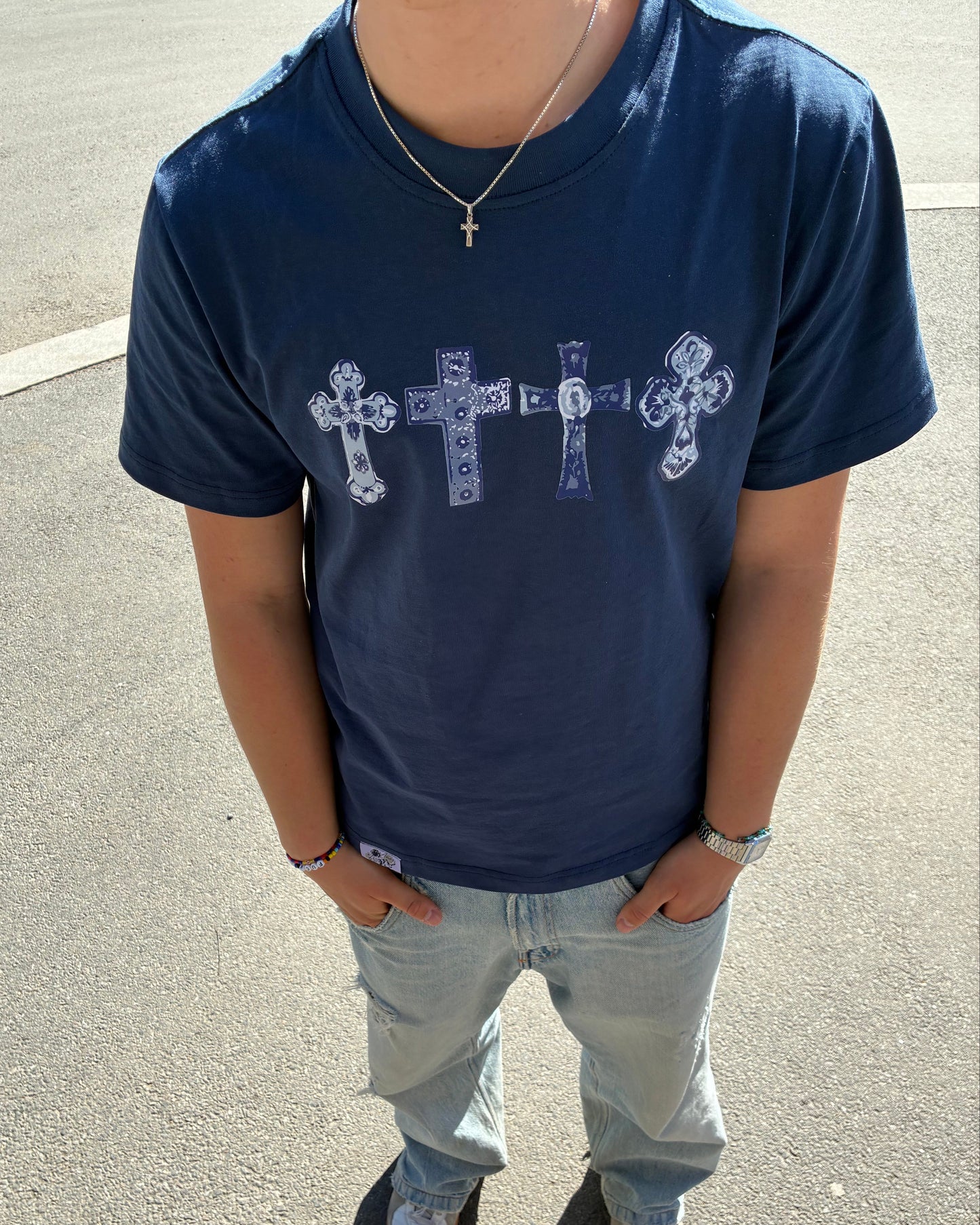 Cross tee navy blue